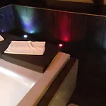 Savoia 3* Турин