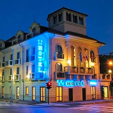 Savoia 3*