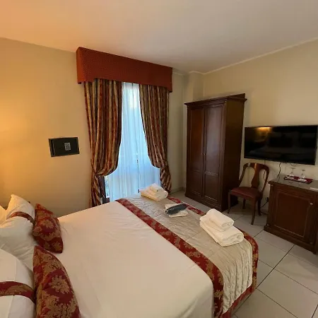 萨沃意亚别墅酒店 酒店 3*